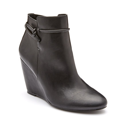 le chateau wedge boots