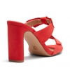 MAPLE HEELS IN CORAL