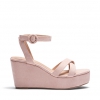 WHO WEDGES IN NUDE
