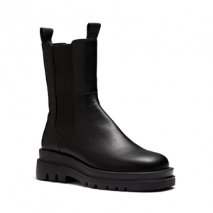 casual flat black boots