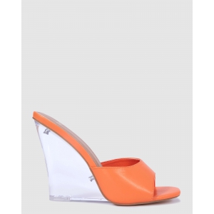 closed toe platform wedges