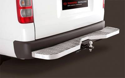 HiAce Towbar[G6] with Technician Step