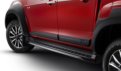 d-max-embossed-door-mouldings