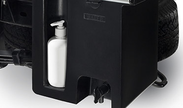 d-max-tray-water-tank