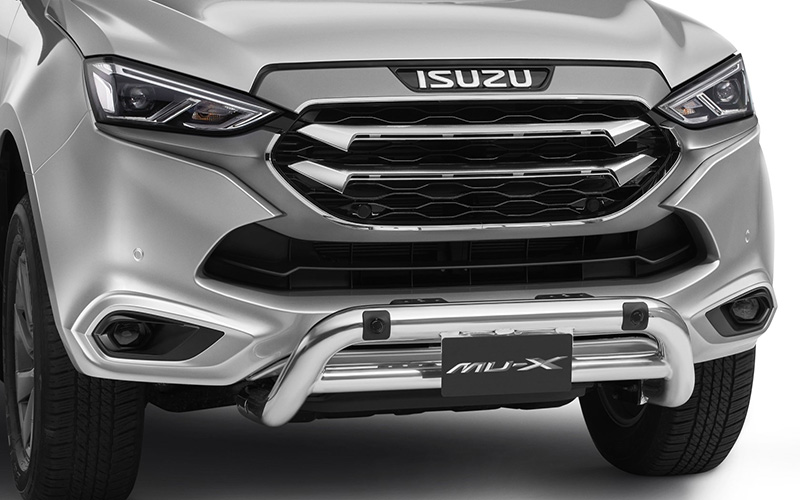 polished-alloy-nudge-bar