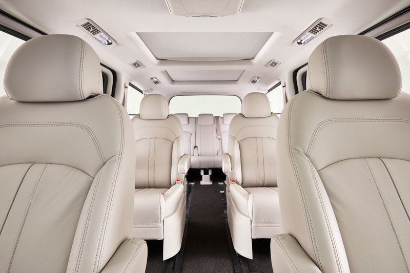 TG10 Executive Interior2