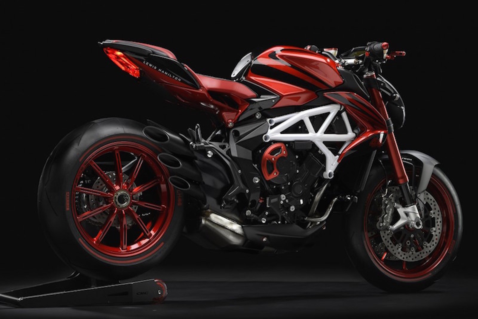 mv-agusta-brutale-800-rr-lh-44