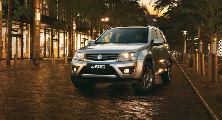 https://s3-ap-southeast-2.amazonaws.com/assets.i-motor.com.au/s/vehicles-api/grand-vitara-content__grandvitara-3160x1720-_0003_urbannightsetting_0.jpeg