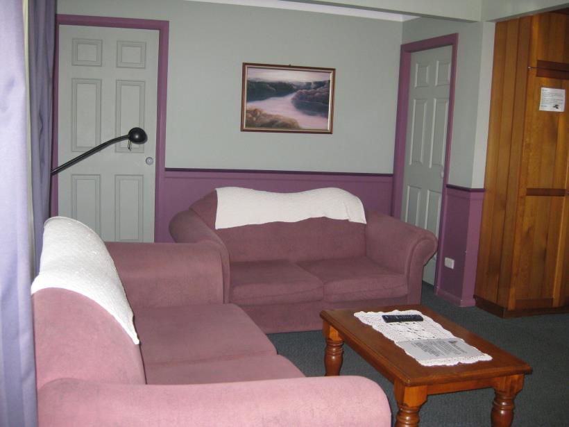 Sunpatch Cottage at Tomakin Beach
