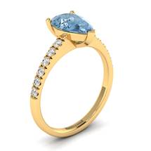 Brilliyond Jewellery's 18k Yellow Gold Aquamarine Solitaire Engagement Ring