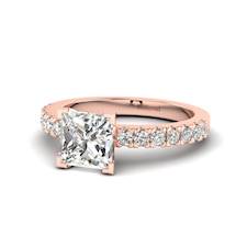 Princess cut Diamond Engagement Ring Sierra in Rose Gold 
