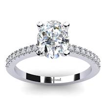 Diamond Oval Engagement Ring Chamonix in Platinum