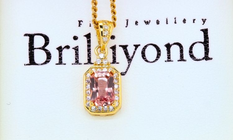padparadscha gold necklace at brilliyond