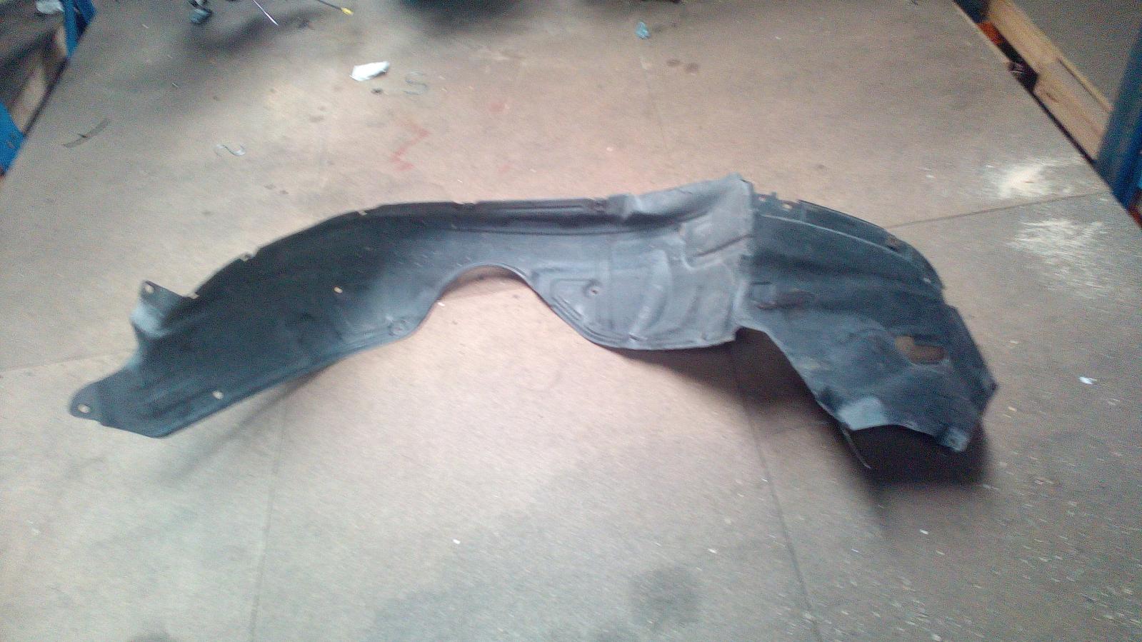 View Auto part Right Guard Liner Toyota Avalon 2005