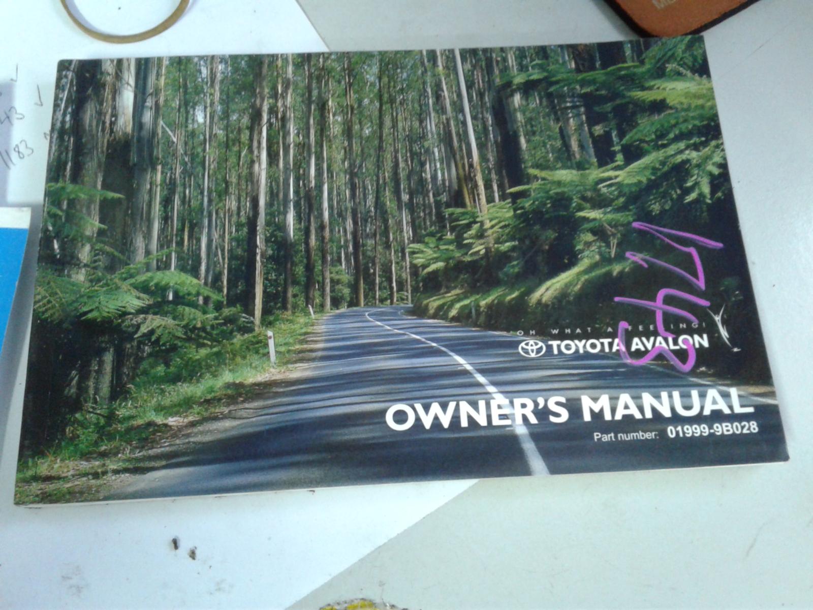 View Auto part Owners Handbook Toyota Avalon 2005