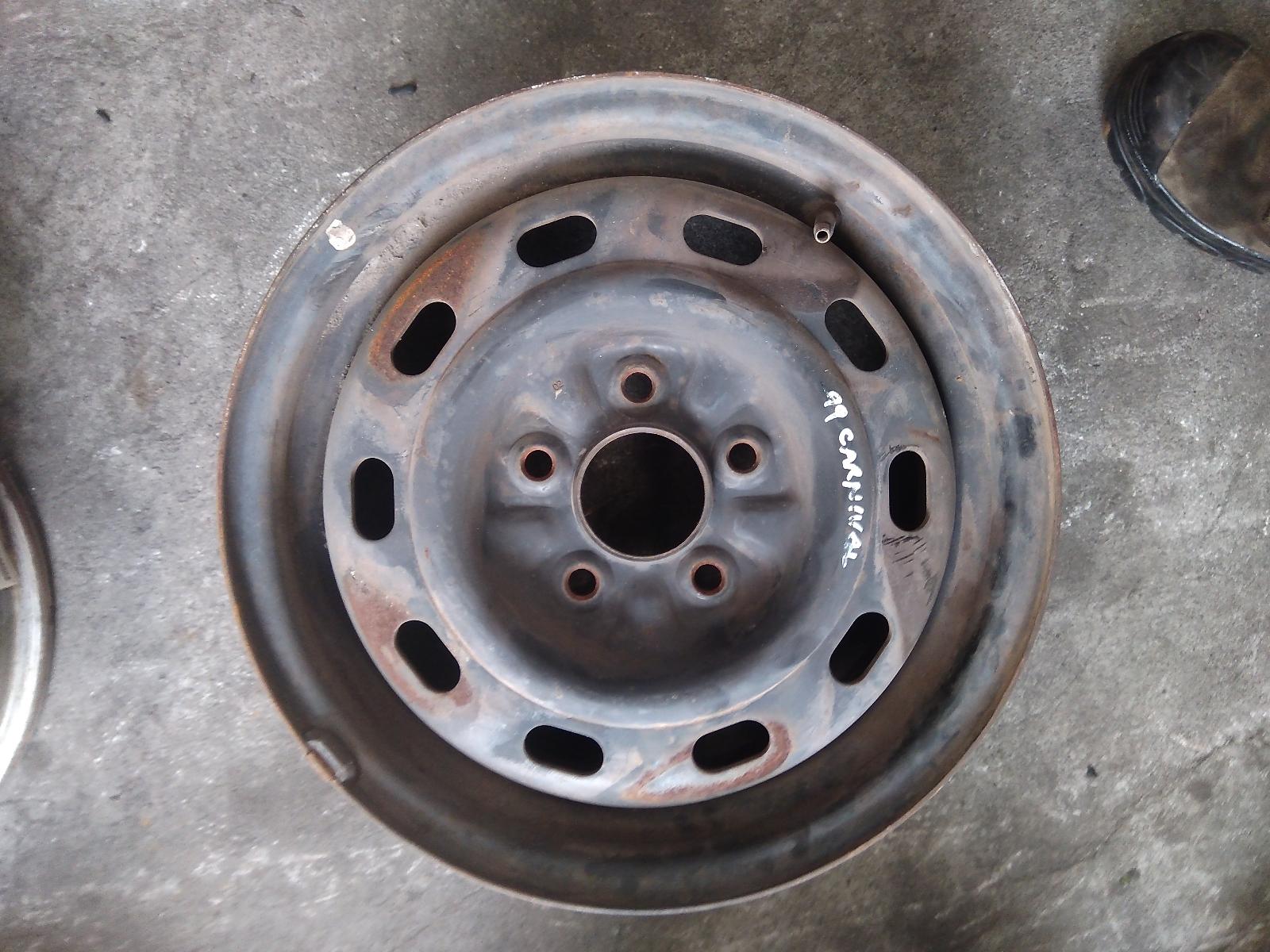 2001 Kia Carnival/grand Carnival Wheel Standard/Steel View Auto part Wheel Standard/Steel Kia Carnival/grand Carnival 2001