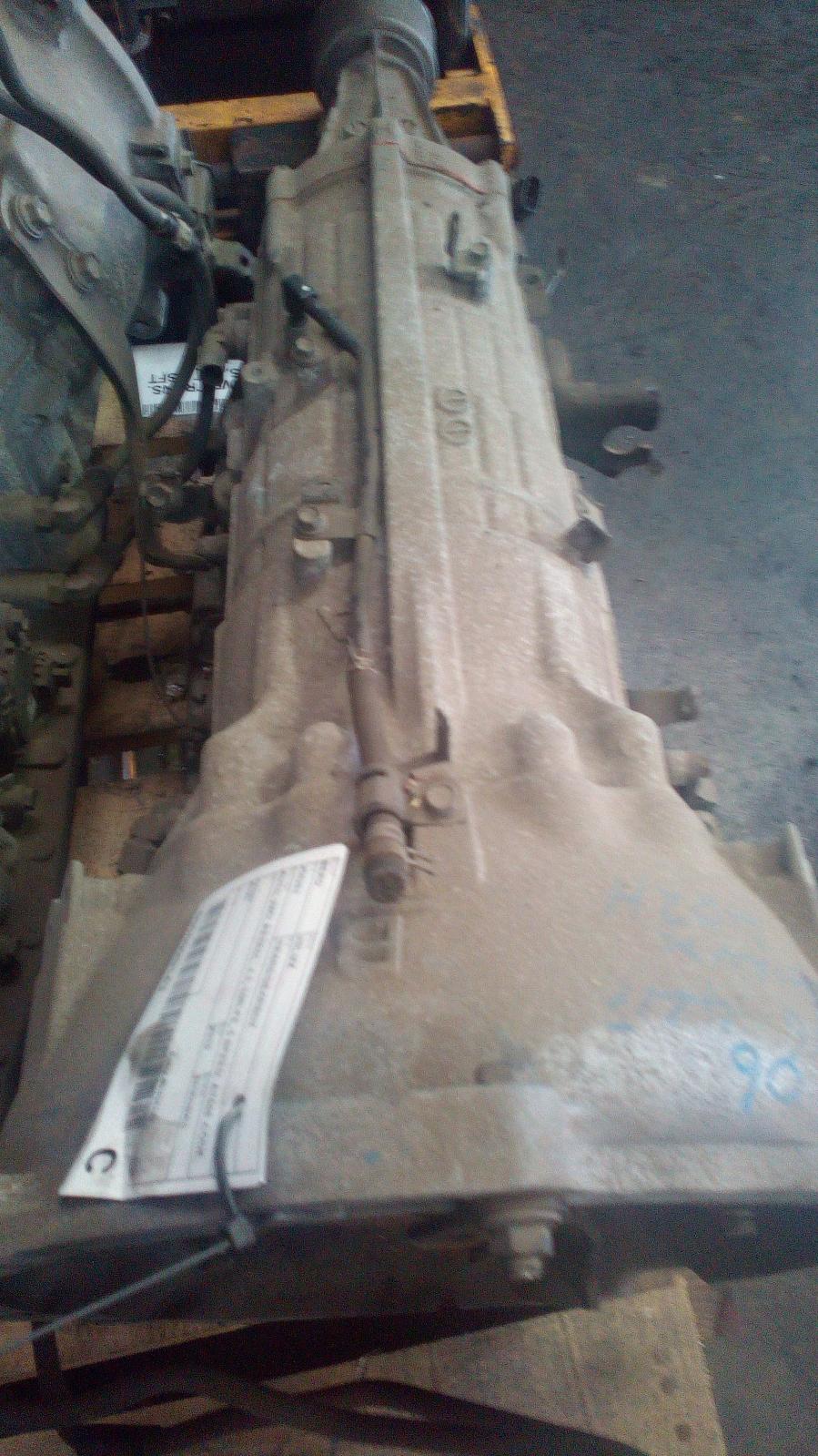 View Auto part Trans/Gearbox Toyota Hilux 2010