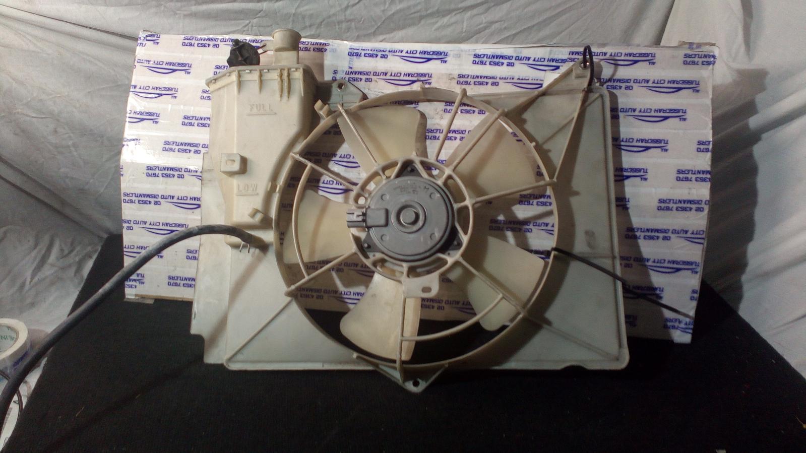 2003 Toyota Echo Fan View Auto part Fan Toyota Echo 2003