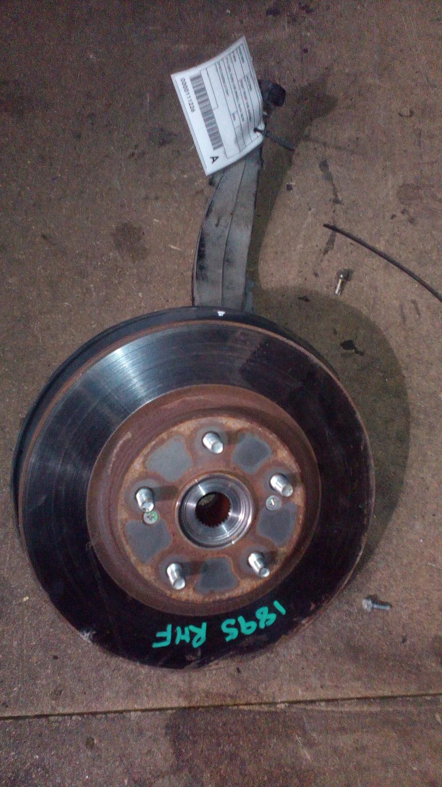 View Auto part Right Front Hub Assembly Honda Accord 2006