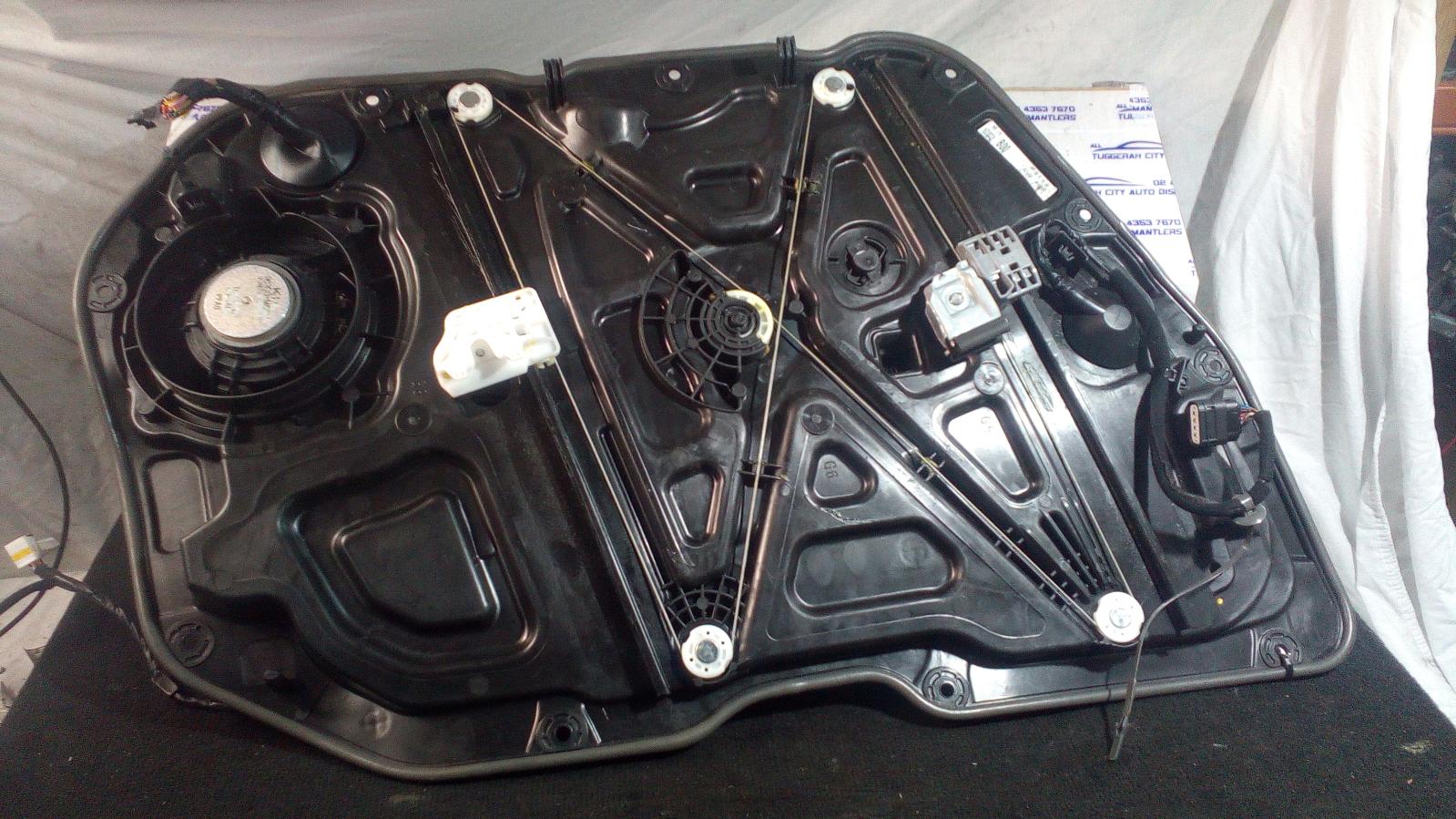 View Auto part Right Front Window Reg/Motor Kia Cerato 2020