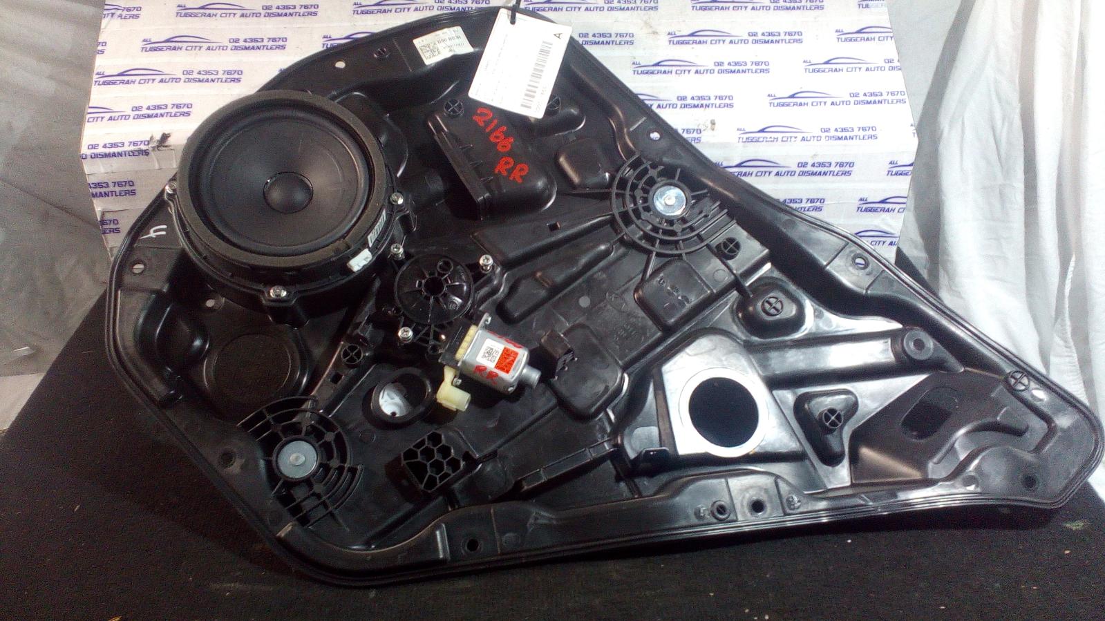 View Auto part Right Rear Wnd Reg/Motor Kia Cerato 2020