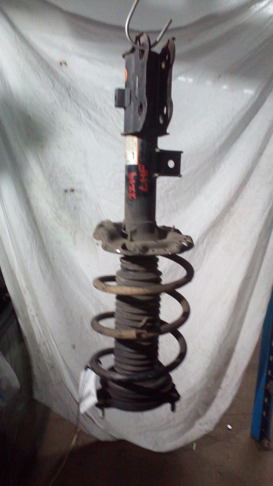 View Auto part Left Front Strut Hyundai Tucson 2018