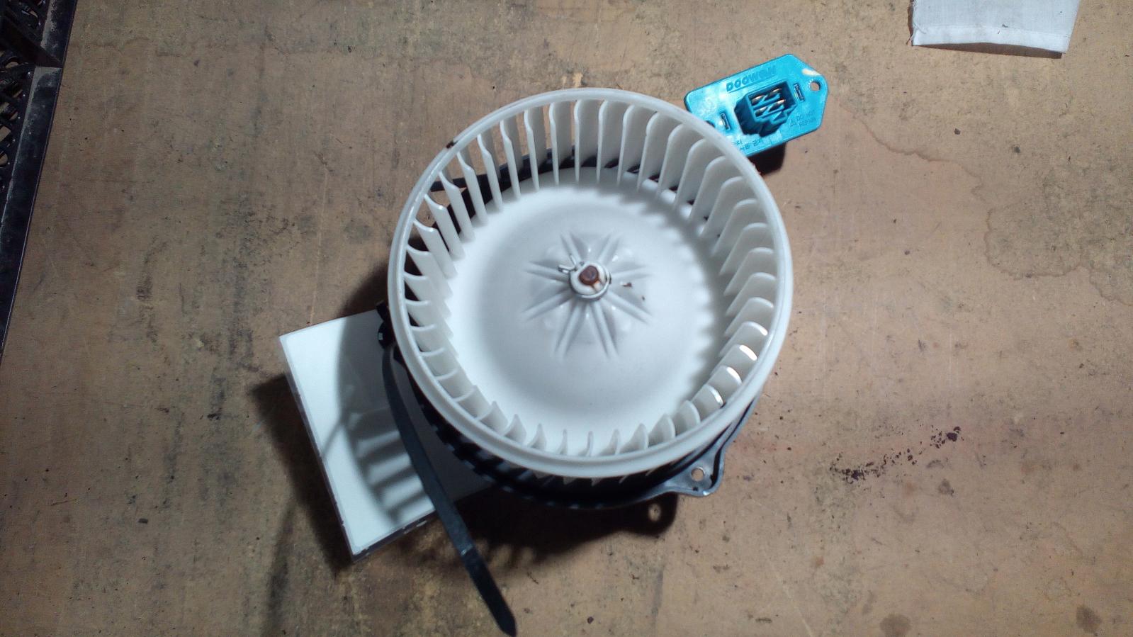 View Auto part Heater Fan Motor Hyundai Tucson 2018