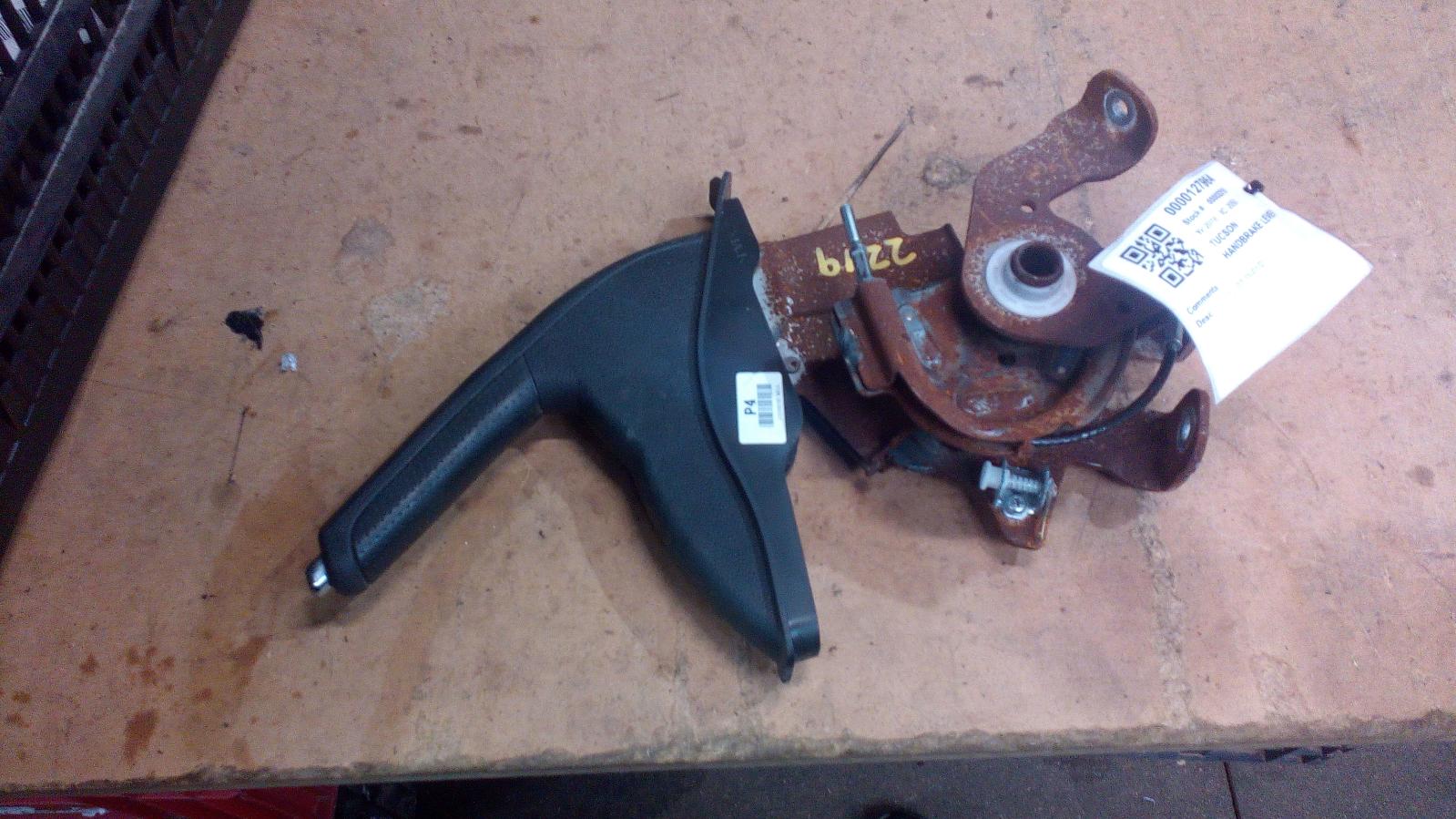 View Auto part Handbrake Lever Hyundai Tucson 2018