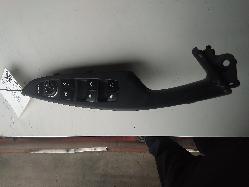 View Auto part Pwr Dr Wind Switch Hyundai I30 2014