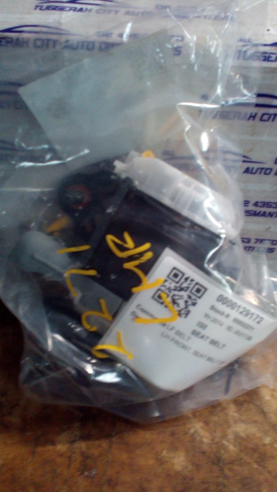 View Auto part Seatbelt/Stalk Hyundai I30 2014