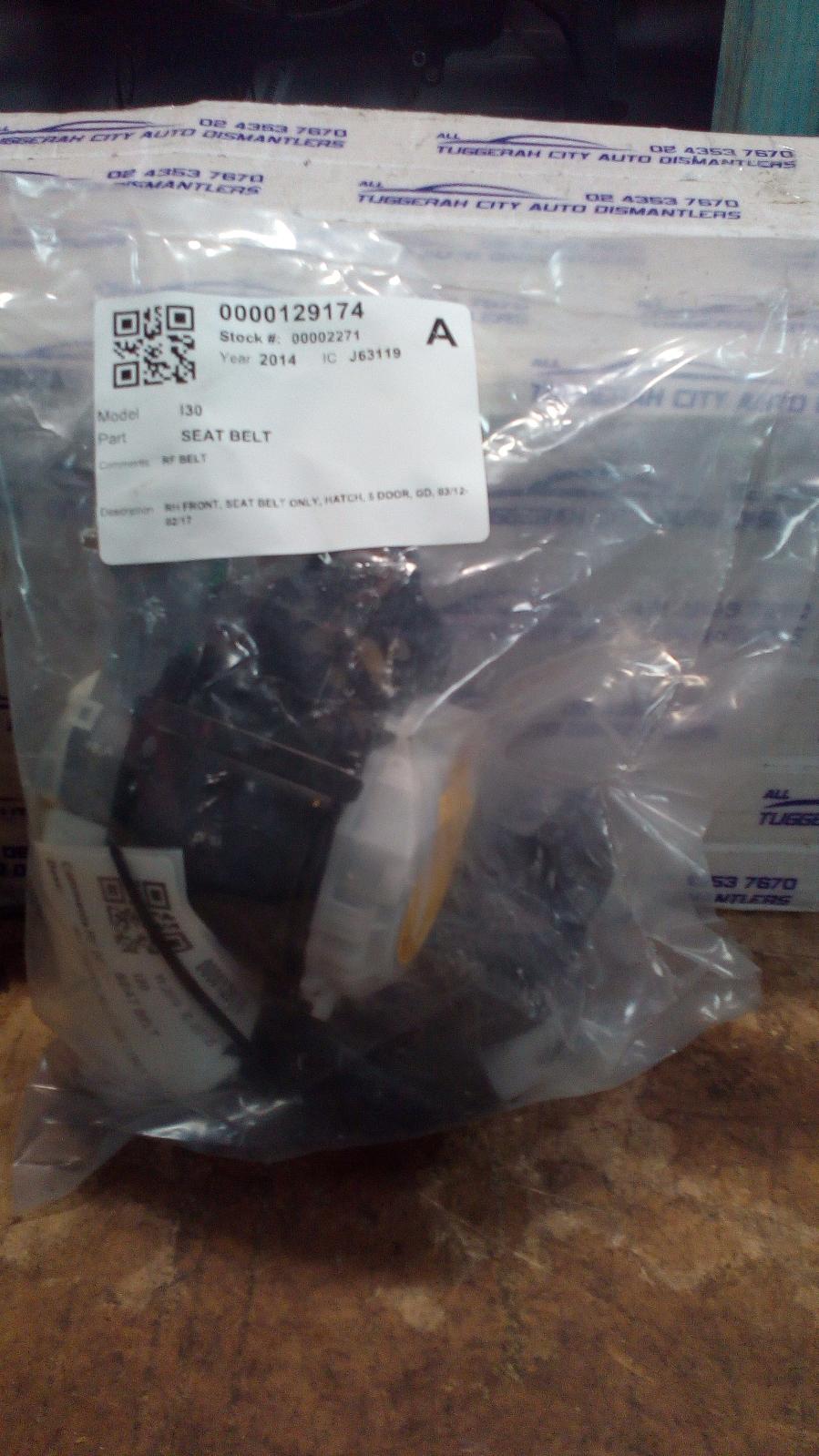 View Auto part Seatbelt/Stalk Hyundai I30 2014