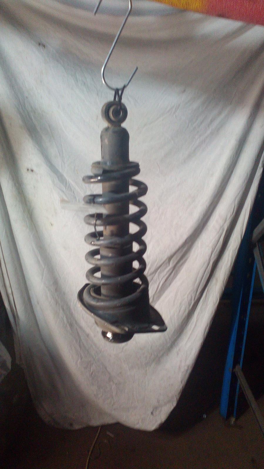 View Auto part Right Rear Strut Holden Commodore 2016