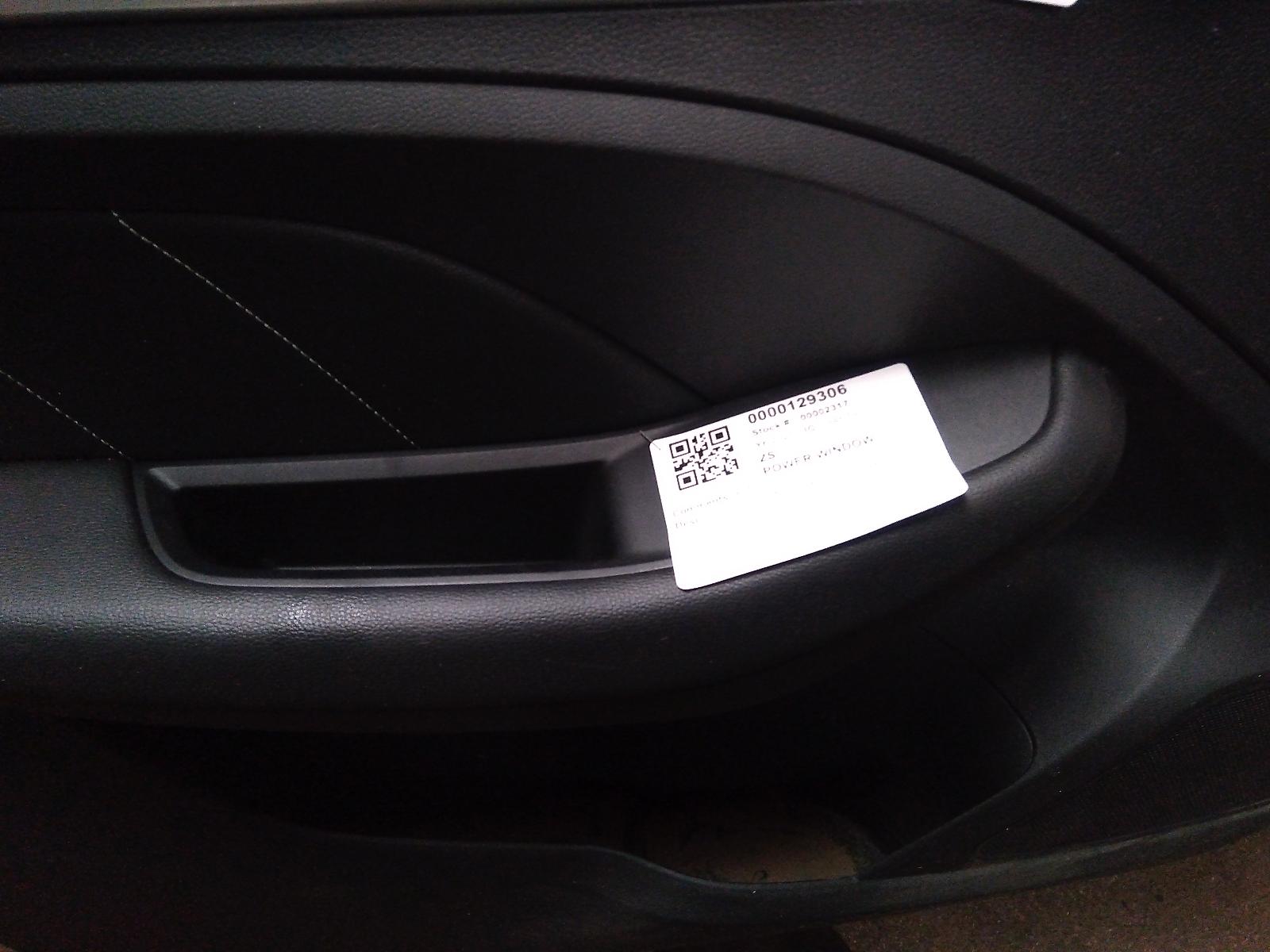 View Auto part Pwr Dr Wind Switch Mg Zs 2021