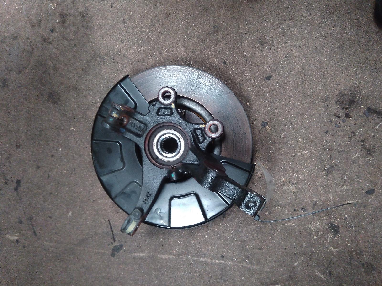View Auto part Right Front Hub Assembly Mg Zs 2021