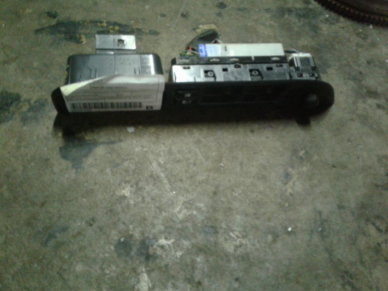 View Auto part Pwr Dr Wind Switch Suzuki Swift 2007