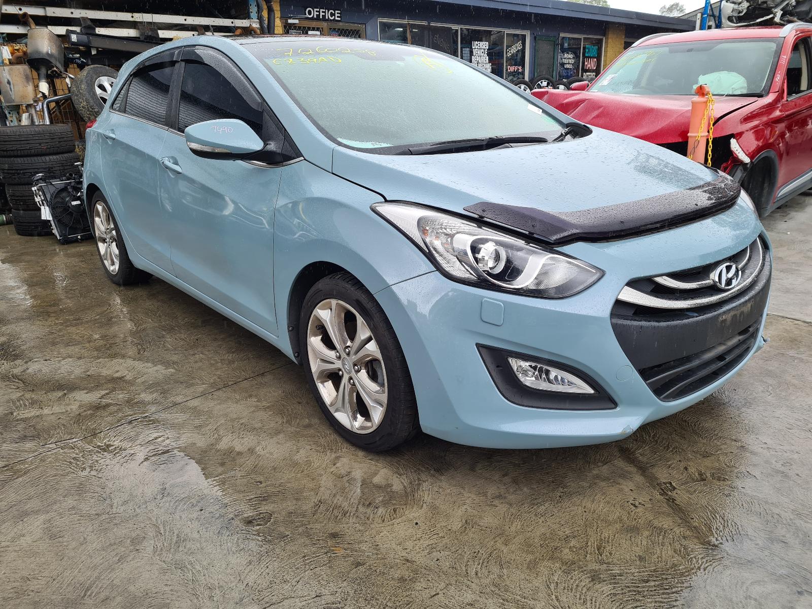 View Auto part Door Handle Hyundai I30 2014