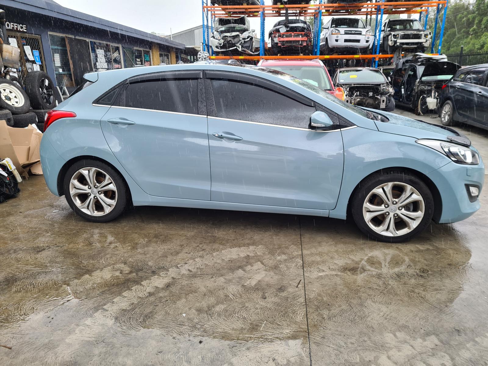 View Auto part Door Handle Hyundai I30 2014