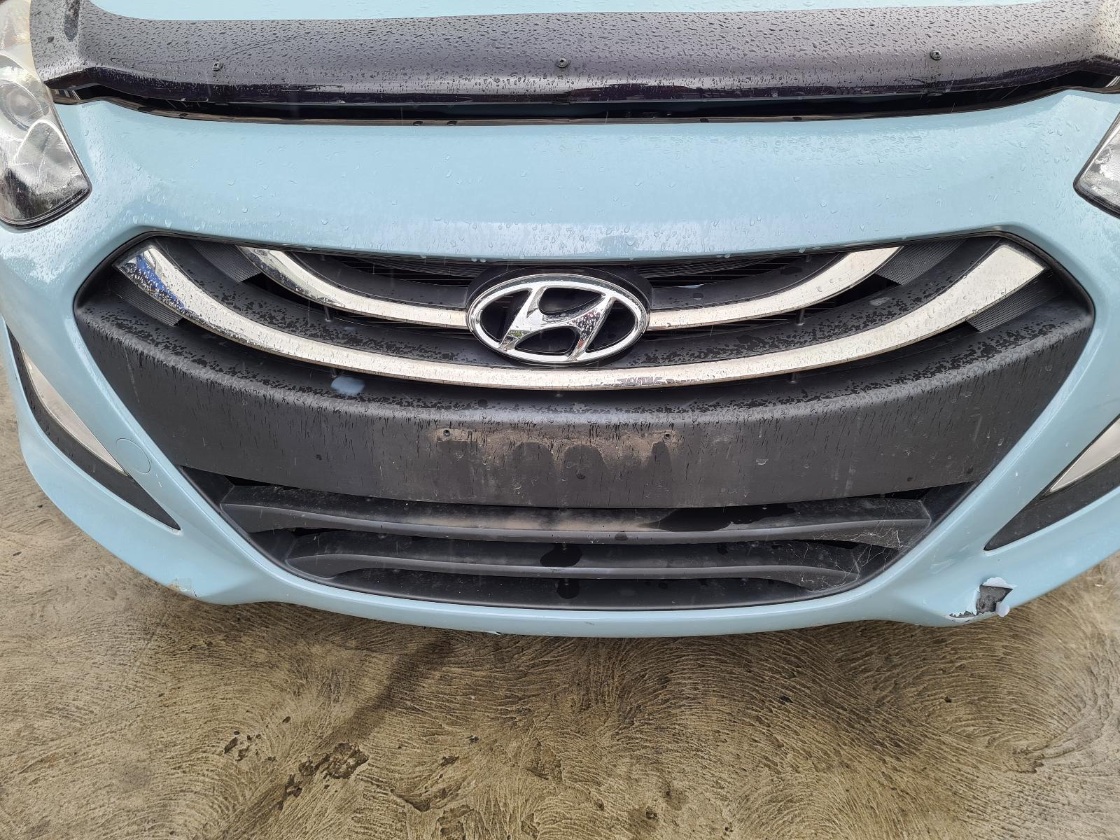 View Auto part Door Handle Hyundai I30 2014