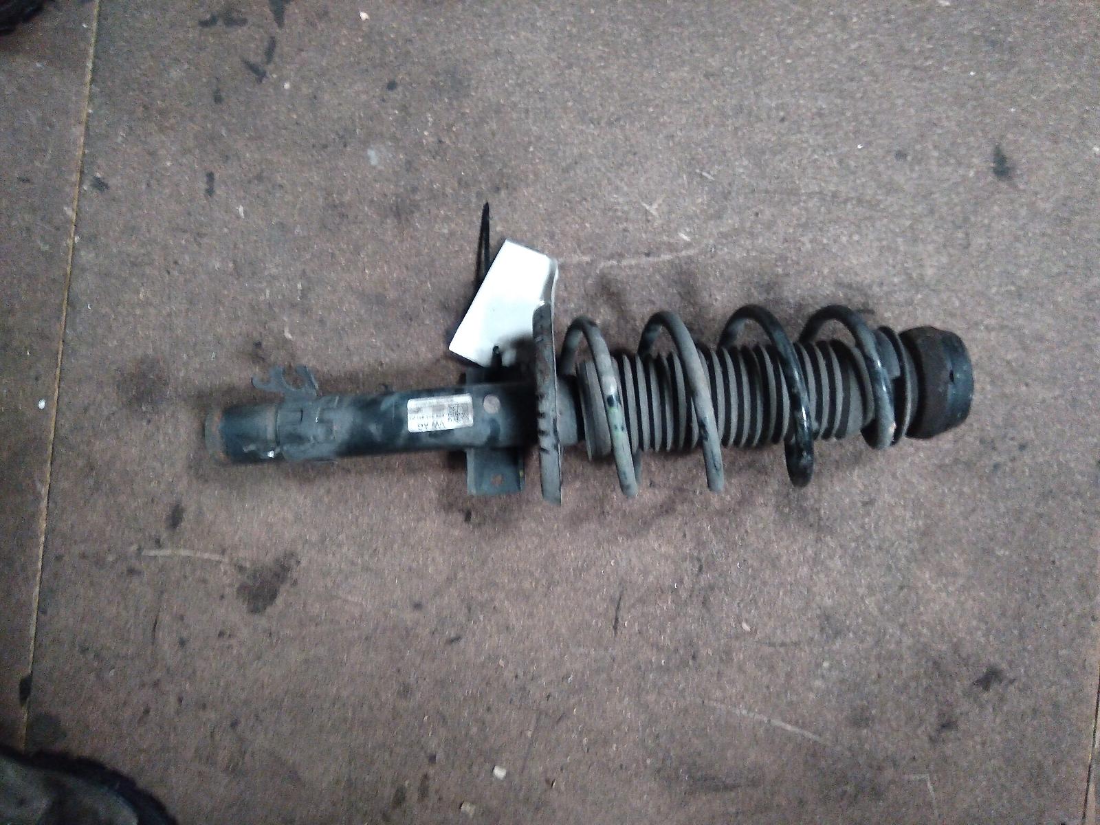 View Auto part Left Front Strut Volkswagen Polo 2014