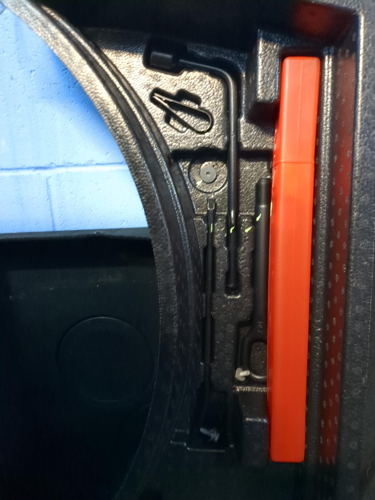 2022 Haval H6 Jack/Tool Kit View Auto part Jack/Tool Kit Haval H6 2022
