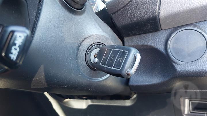 View Auto part Radiator Toyota Yaris 2016