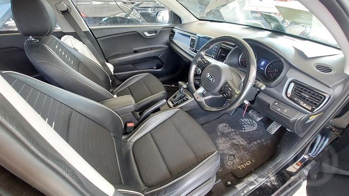 View Auto part Left Front Door Window Kia Rio 2020