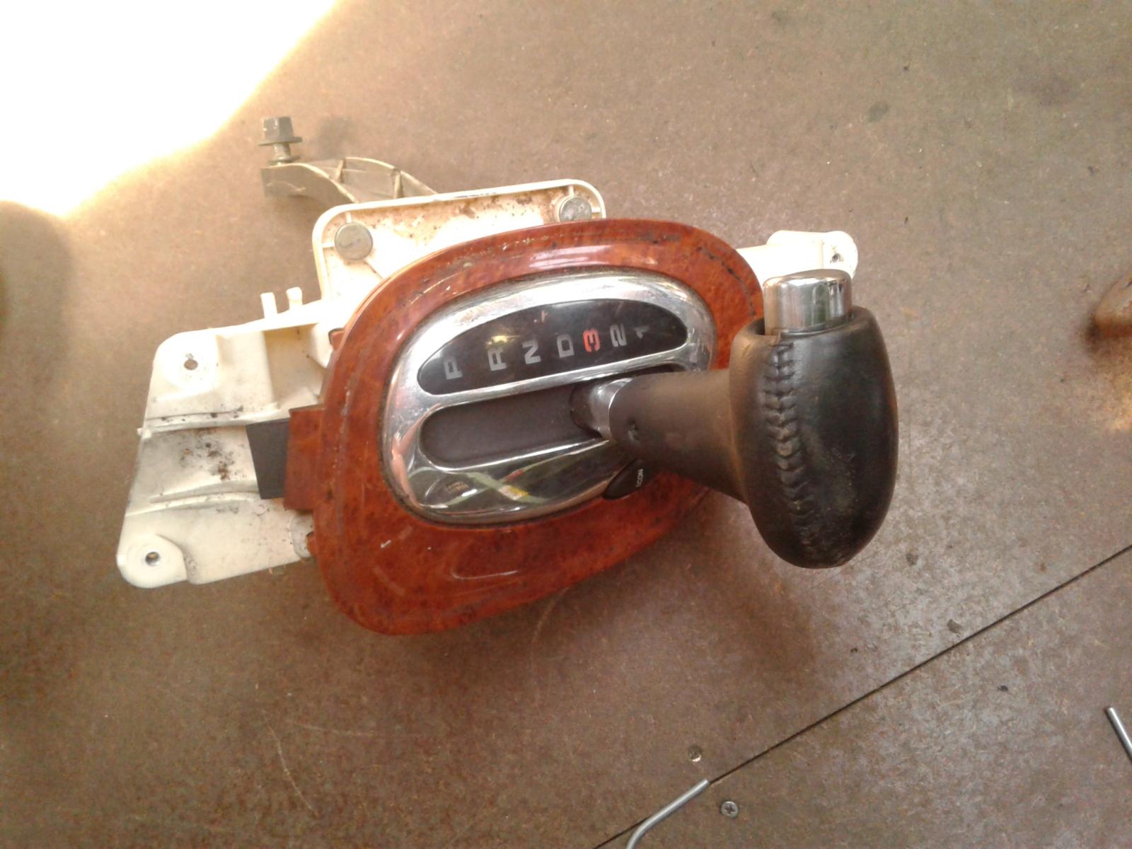 View Auto part Gear Stick/Shifter Ford Fairlane 2002