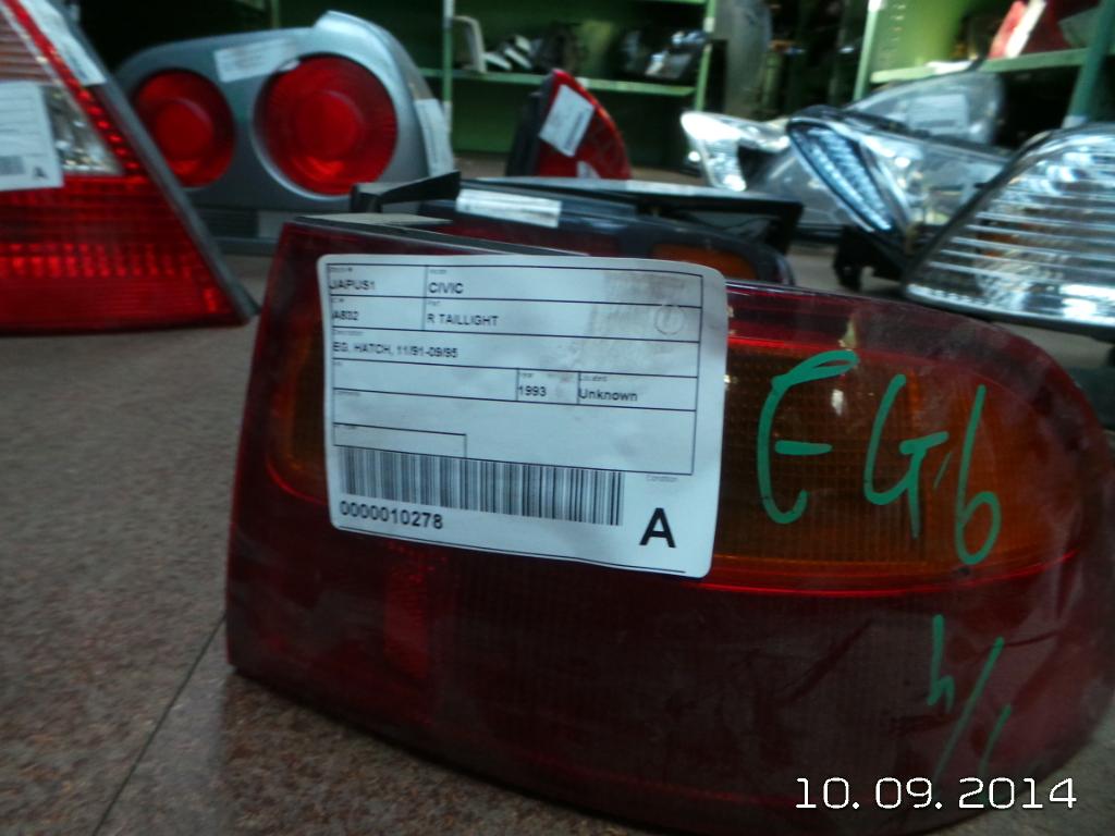 View Auto part Right Taillight Honda Civic 1993