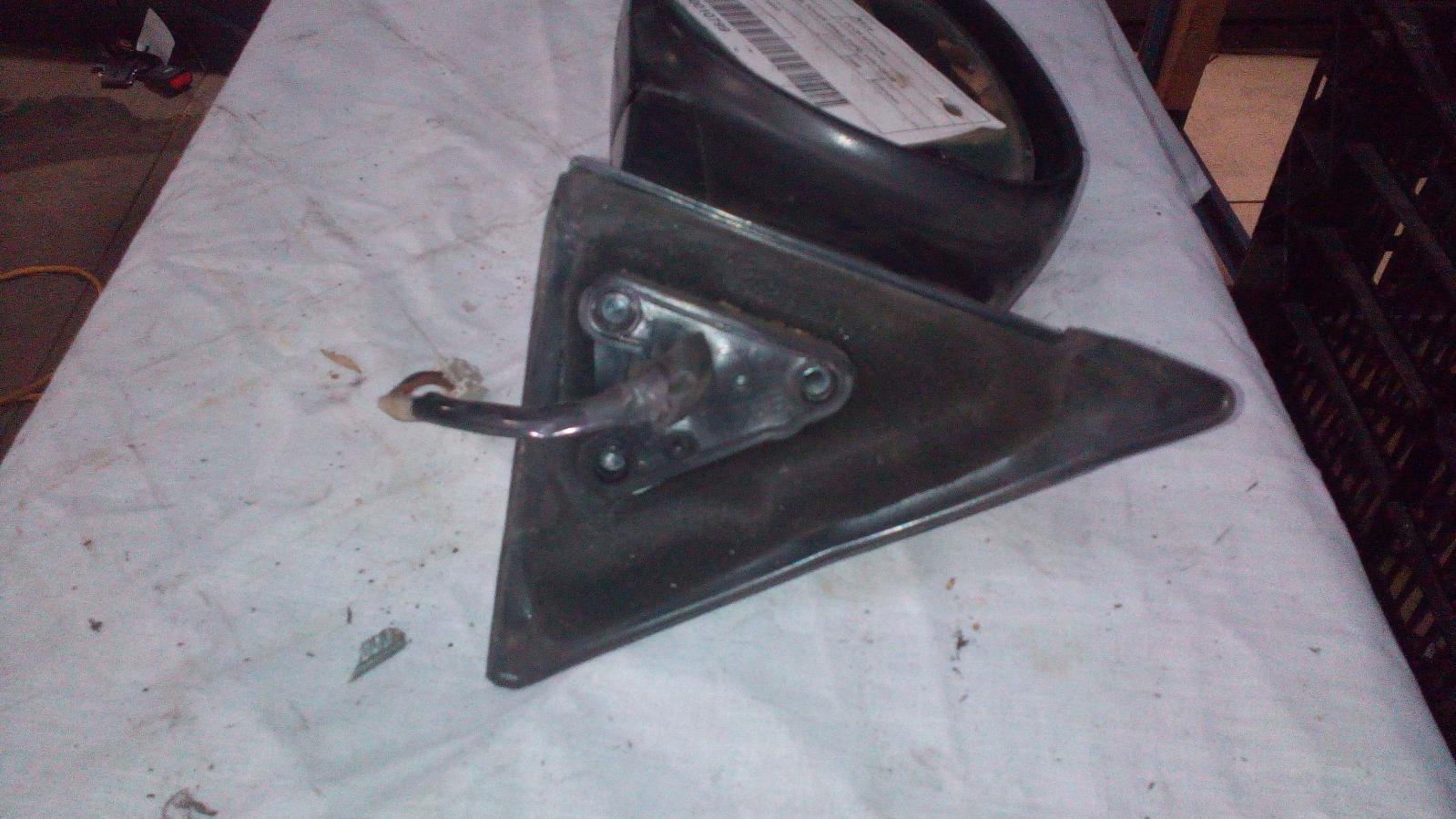 View Auto part Left Door Mirror Toyota Rav4 1998