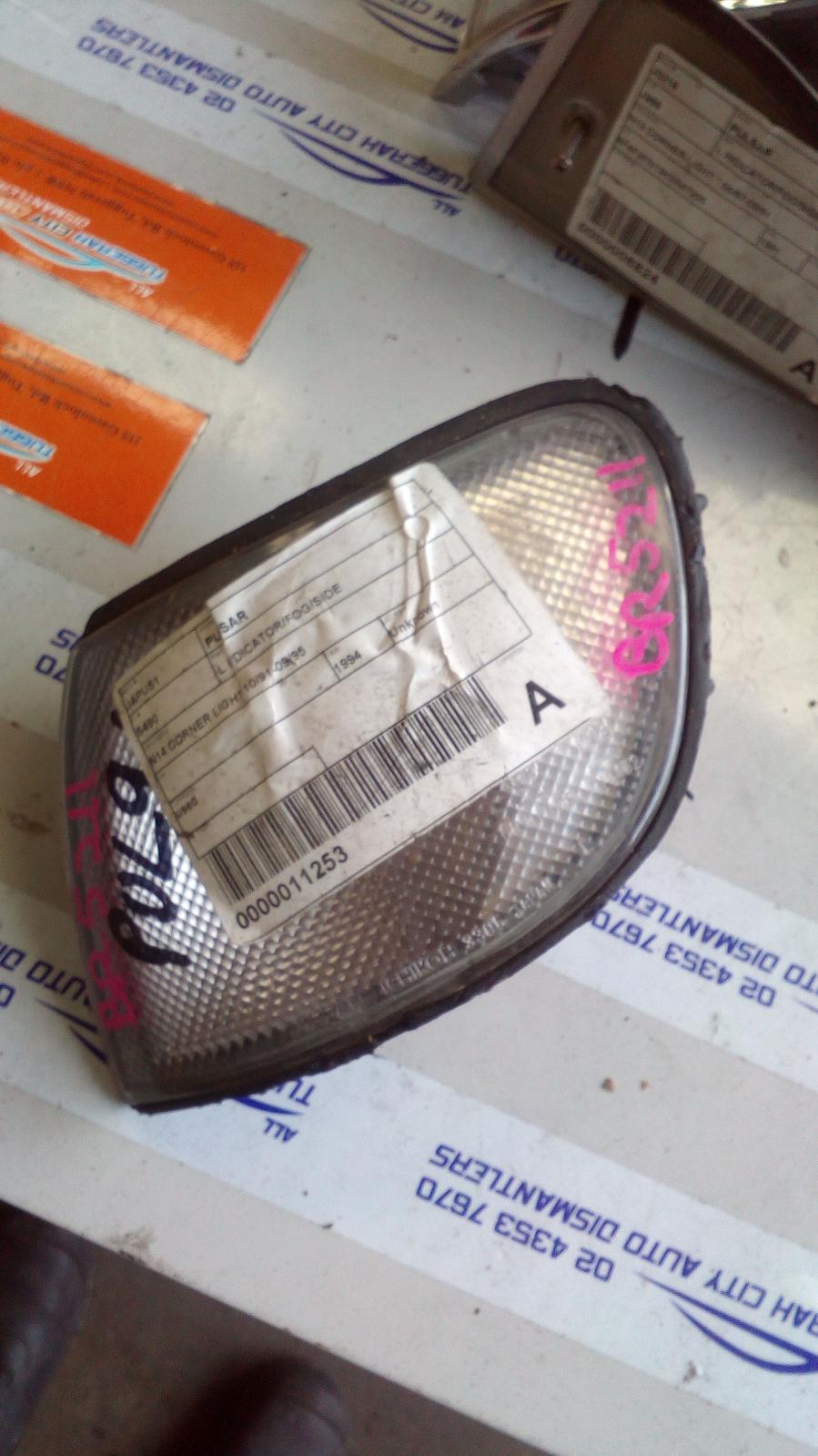 1994 Nissan Pulsar Left Indicator/Fog/Side View Auto part Left Indicator/Fog/Side Nissan Pulsar 1994