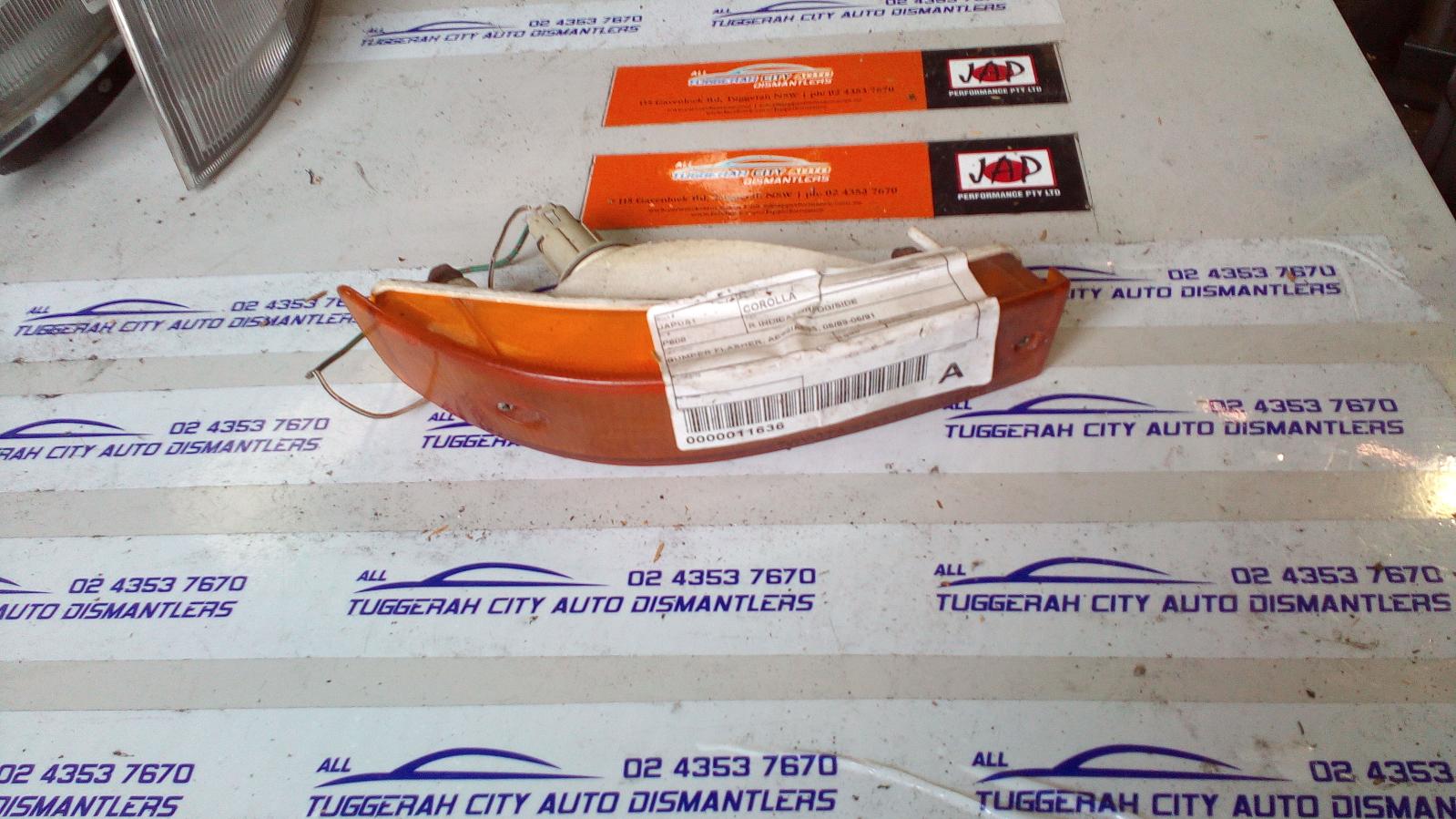 1990 Toyota Corolla Right Indicator/Fog/Side View Auto part Right Indicator/Fog/Side Toyota Corolla 1990