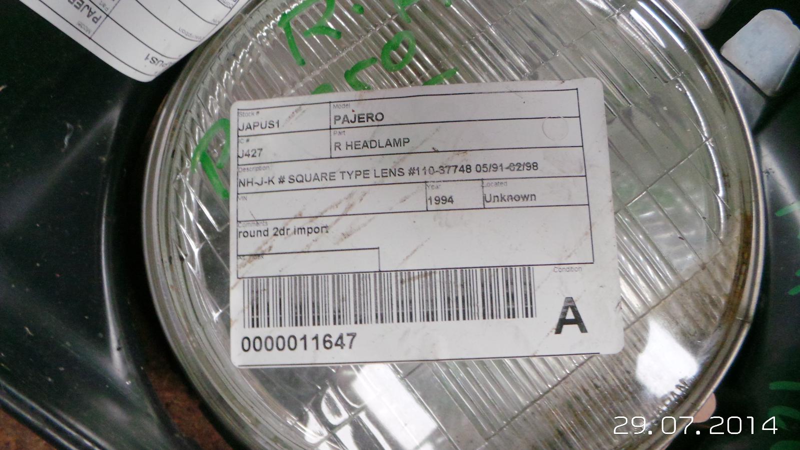 View Auto part Right Headlamp Mitsubishi Pajero 1994