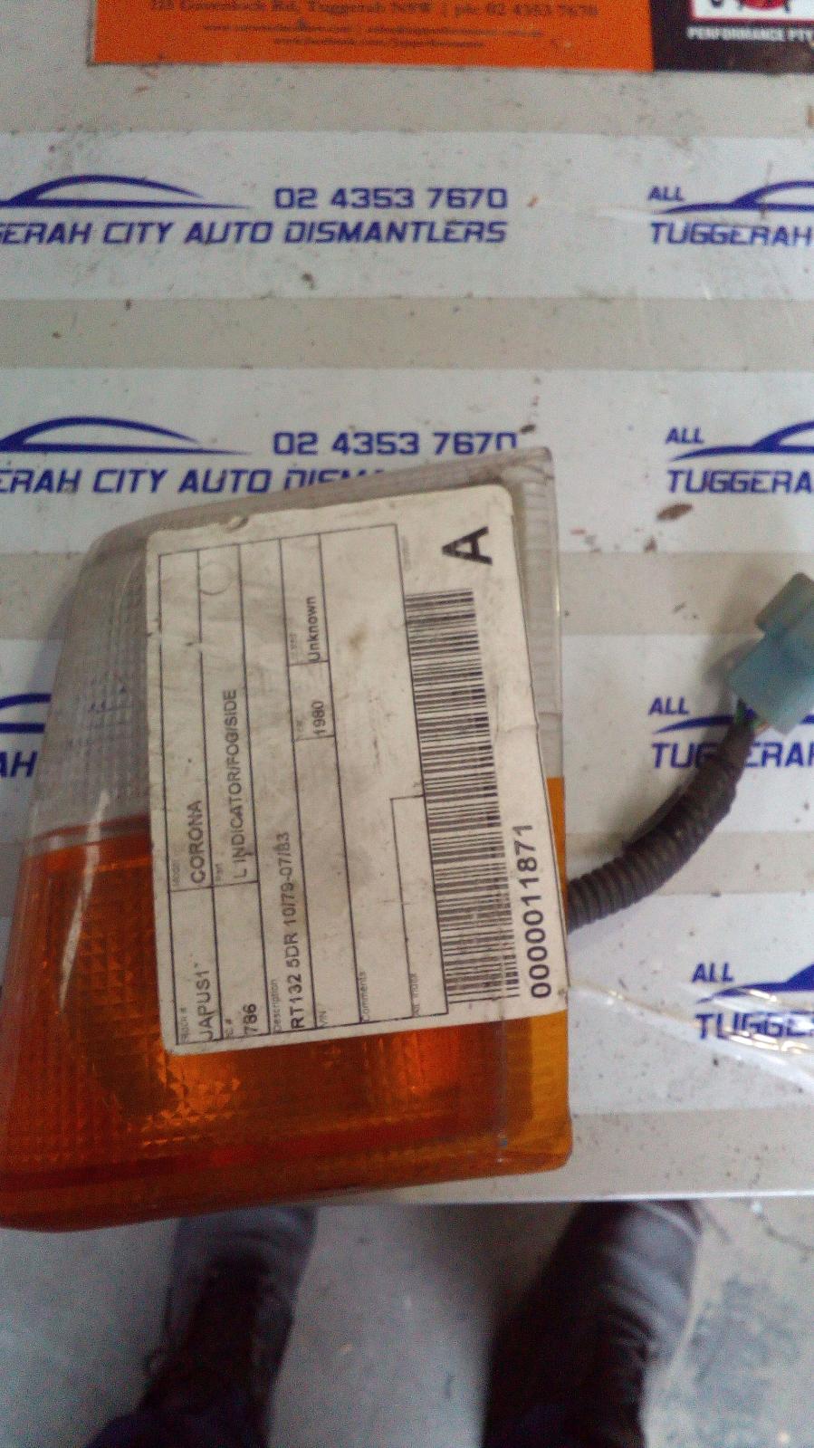 View Auto part Left Indicator/Fog/Side Toyota Corona 1980