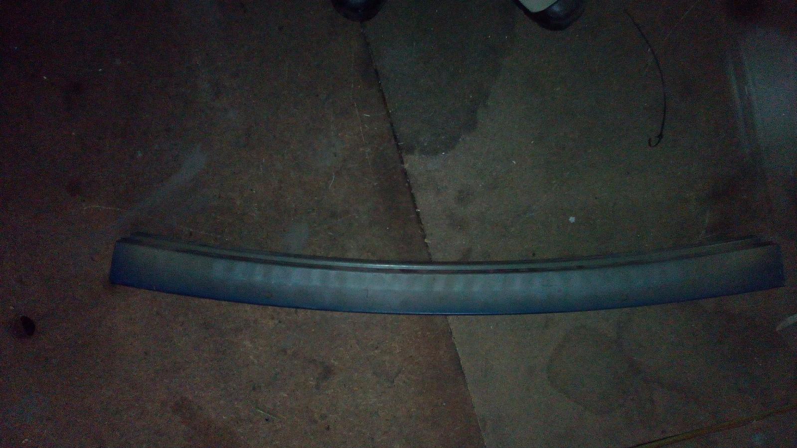 View Auto part F/Bar Reinforc/Brack Nissan Pulsar 2004